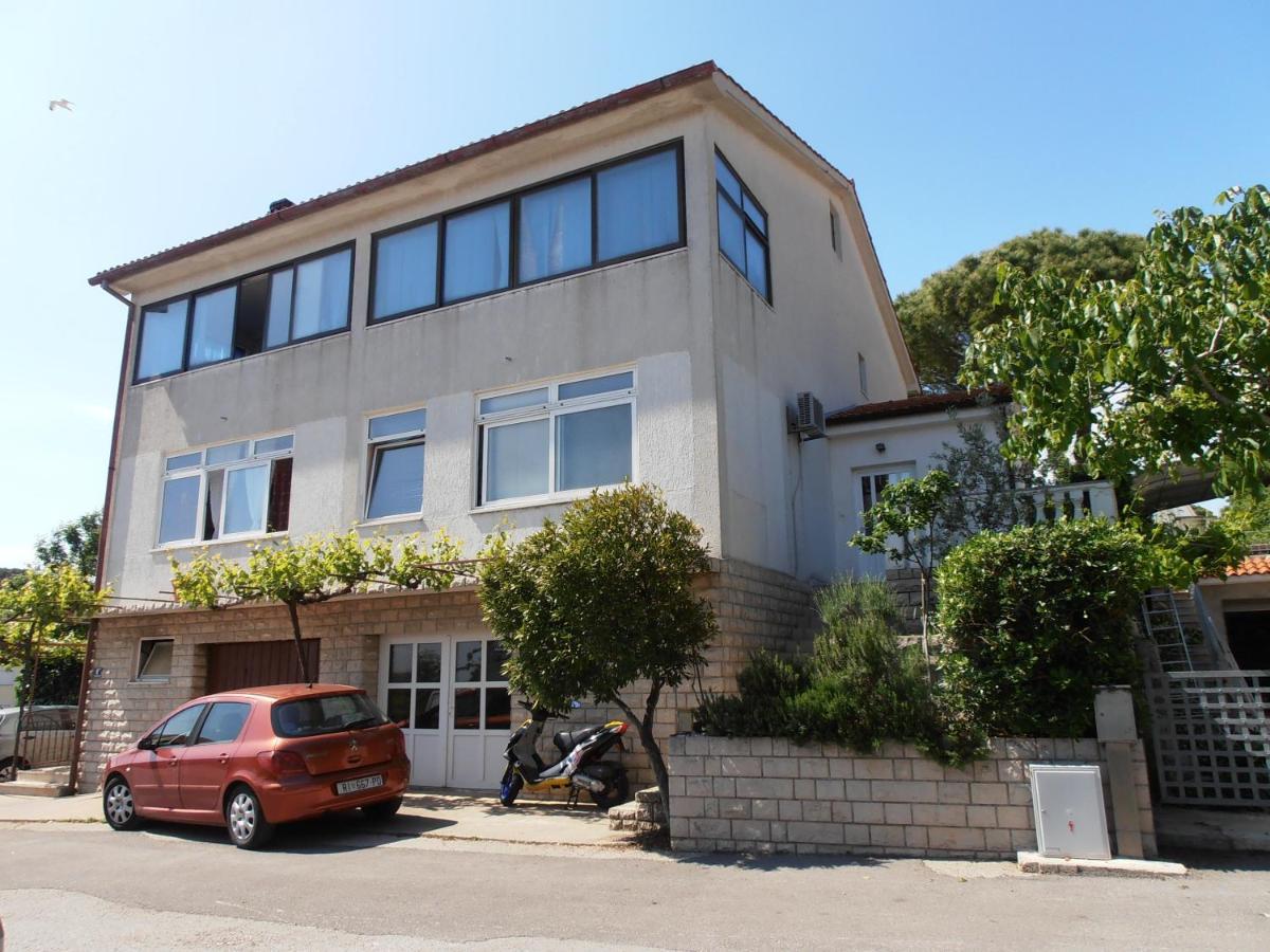 Apartments Bozica Krk Town Exterior foto